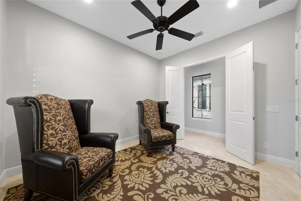 En Venta: $1,629,000 (5 camas, 3 baños, 3967 Pies cuadrados)