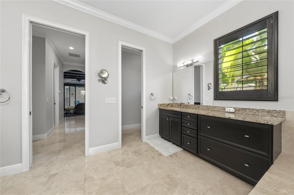 En Venta: $1,629,000 (5 camas, 3 baños, 3967 Pies cuadrados)