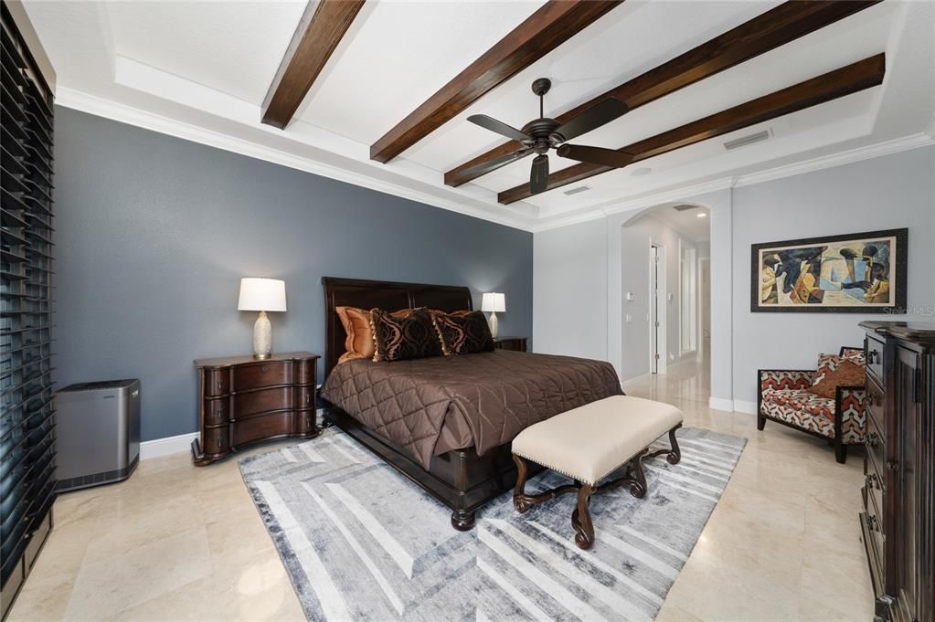 En Venta: $1,629,000 (5 camas, 3 baños, 3967 Pies cuadrados)