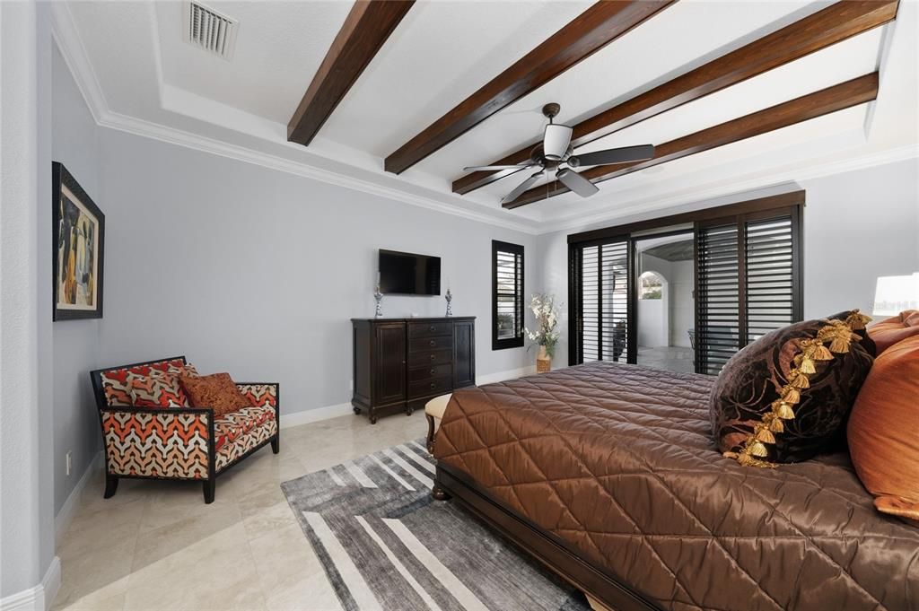 En Venta: $1,629,000 (5 camas, 3 baños, 3967 Pies cuadrados)