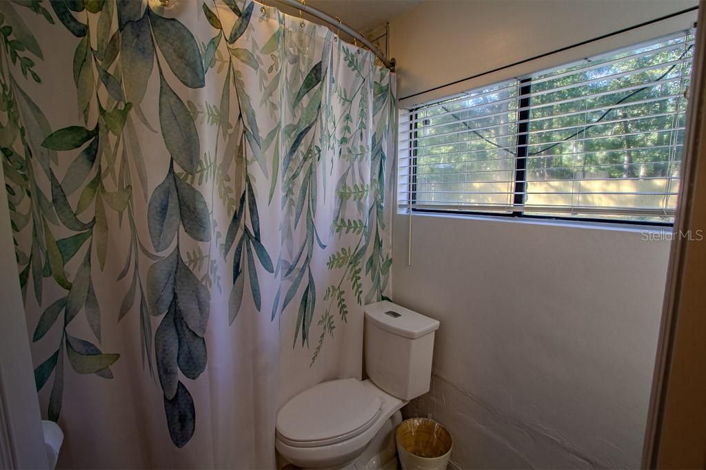 Active With Contract: $485,000 (4 beds, 3 baths, 2444 Square Feet)