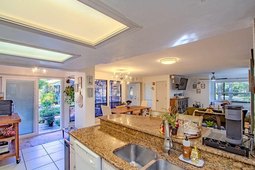 Active With Contract: $485,000 (4 beds, 3 baths, 2444 Square Feet)