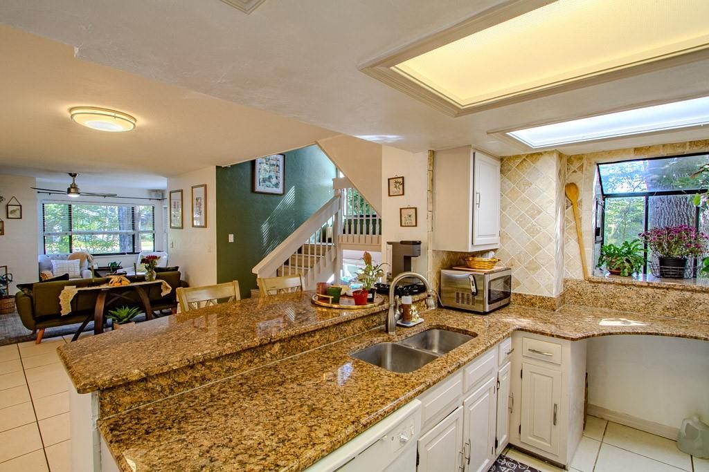 Active With Contract: $485,000 (4 beds, 3 baths, 2444 Square Feet)