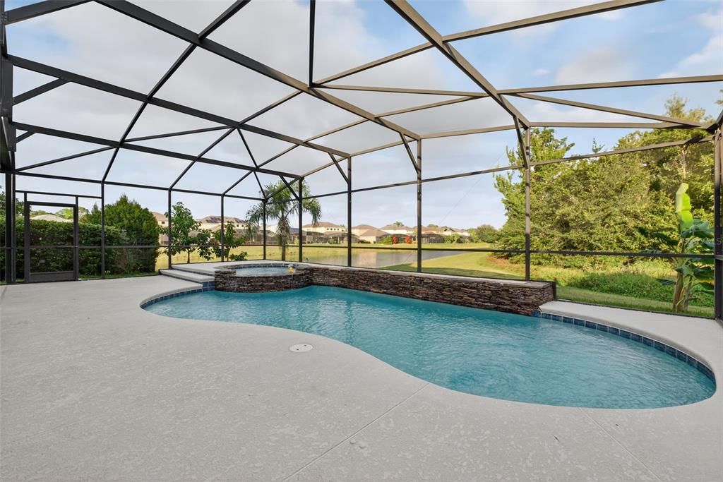 Под контрактом: $575,000 (5 спален, 4 ванн, 3360 Квадратных фут)