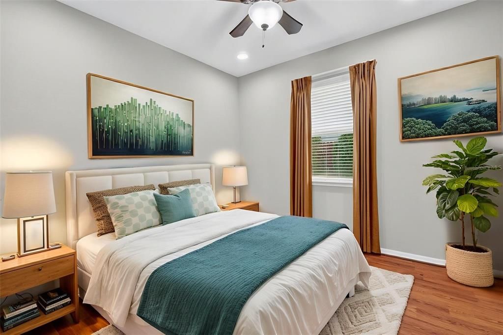 Под контрактом: $575,000 (5 спален, 4 ванн, 3360 Квадратных фут)