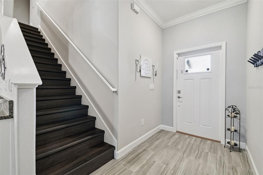 For Sale: $495,000 (3 beds, 2 baths, 2319 Square Feet)