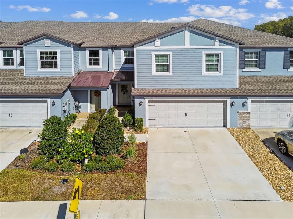 For Sale: $495,000 (3 beds, 2 baths, 2319 Square Feet)