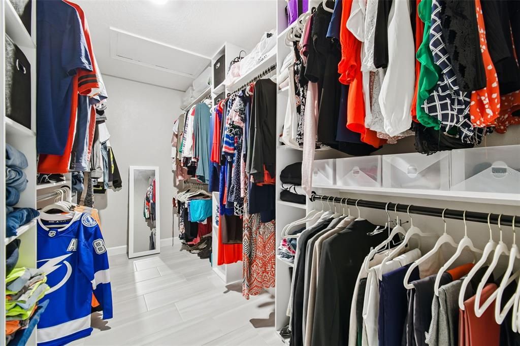 For Sale: $495,000 (3 beds, 2 baths, 2319 Square Feet)