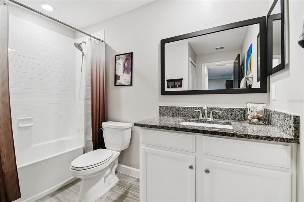 For Sale: $495,000 (3 beds, 2 baths, 2319 Square Feet)