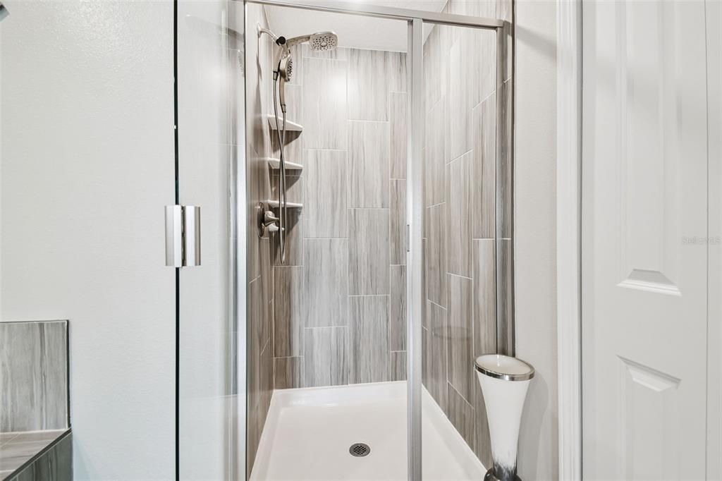 For Sale: $495,000 (3 beds, 2 baths, 2319 Square Feet)