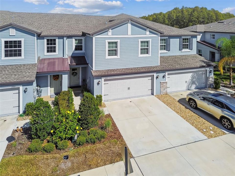 For Sale: $495,000 (3 beds, 2 baths, 2319 Square Feet)