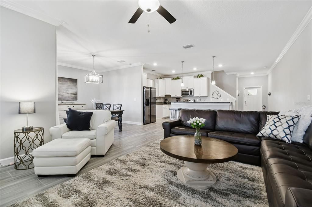 For Sale: $495,000 (3 beds, 2 baths, 2319 Square Feet)