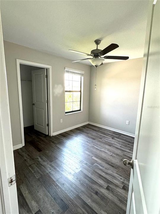 For Rent: $2,700 (5 beds, 2 baths, 2264 Square Feet)