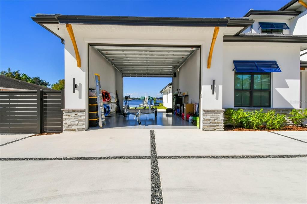 Active With Contract: $2,777,000 (4 beds, 3 baths, 3646 Square Feet)