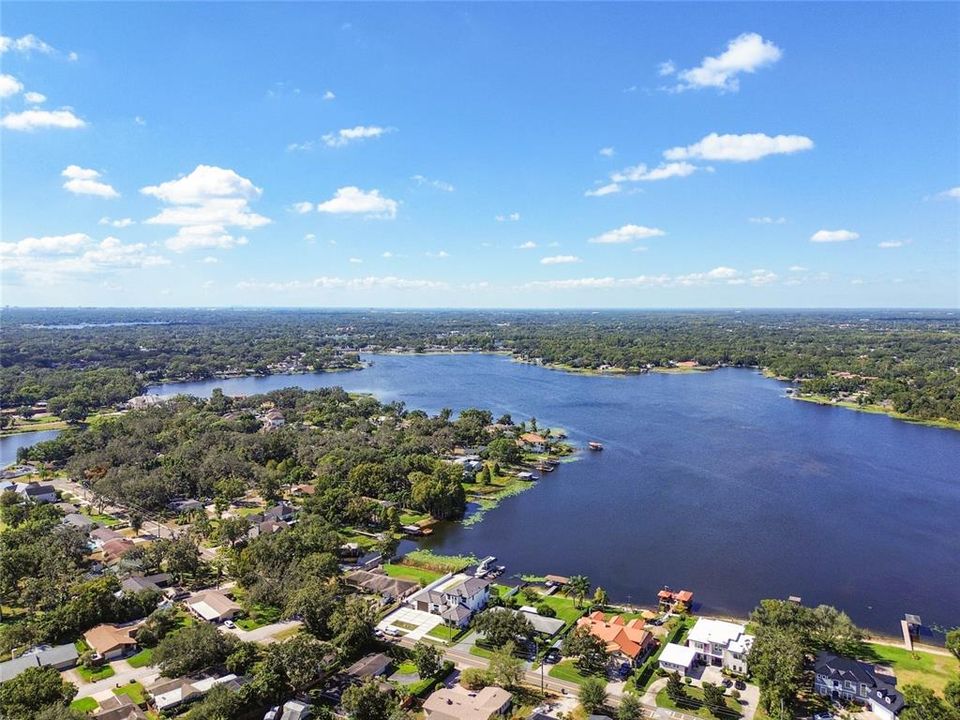 Active With Contract: $2,777,000 (4 beds, 3 baths, 3646 Square Feet)