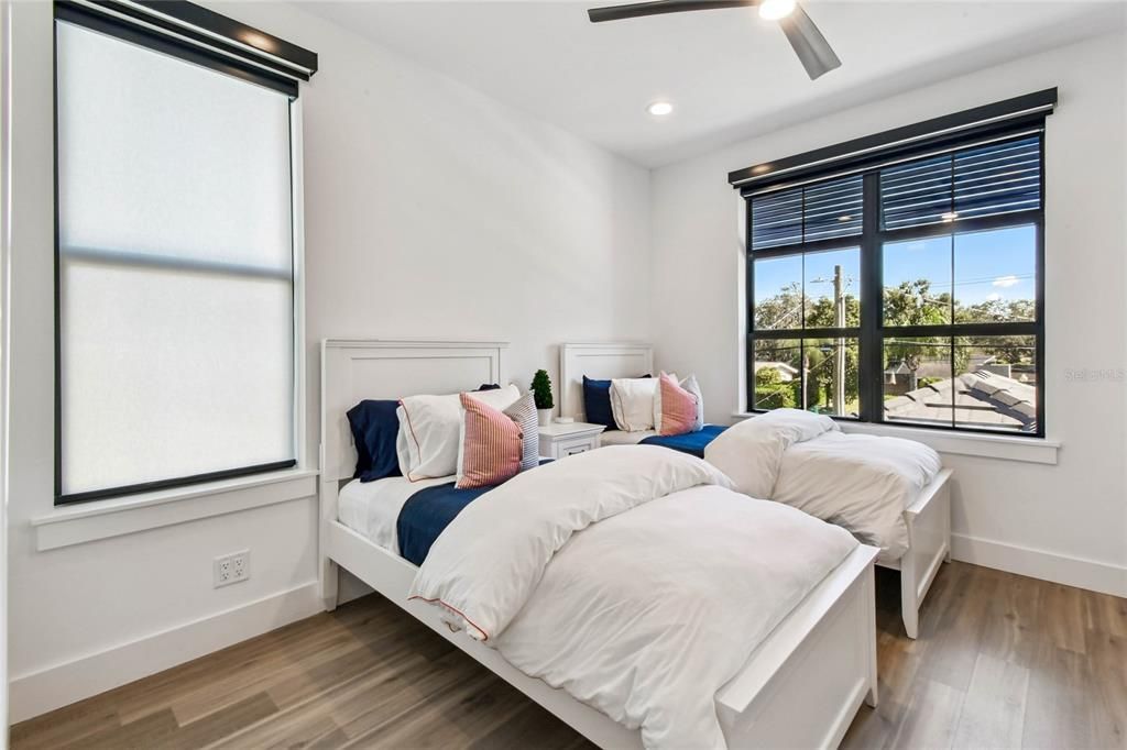 Active With Contract: $2,777,000 (4 beds, 3 baths, 3646 Square Feet)