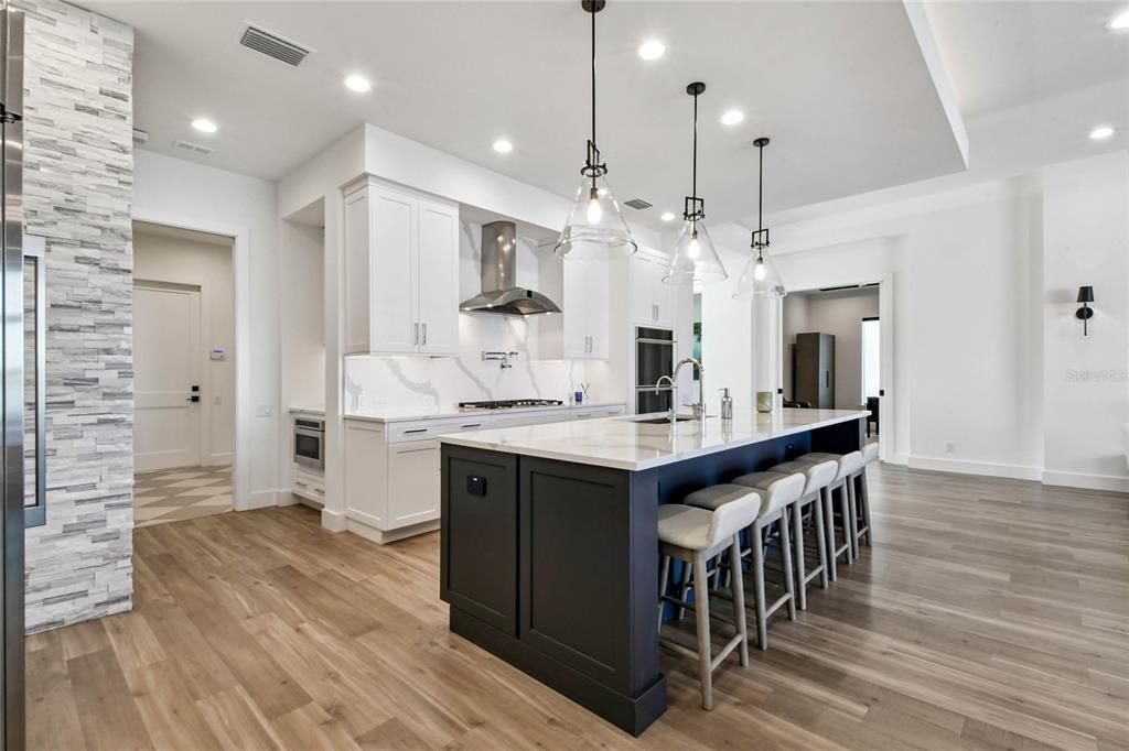 Active With Contract: $2,777,000 (4 beds, 3 baths, 3646 Square Feet)