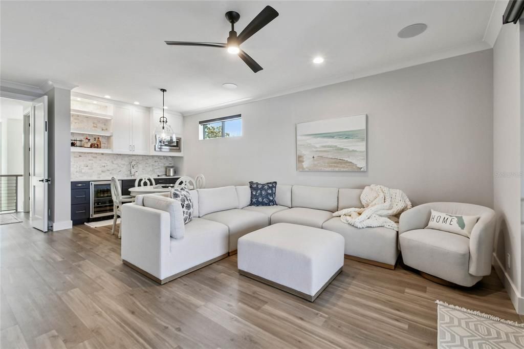 Active With Contract: $2,777,000 (4 beds, 3 baths, 3646 Square Feet)