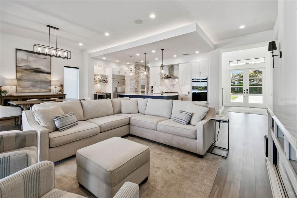 Active With Contract: $2,777,000 (4 beds, 3 baths, 3646 Square Feet)