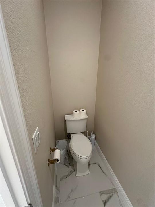 For Rent: $4,500 (4 beds, 3 baths, 2306 Square Feet)