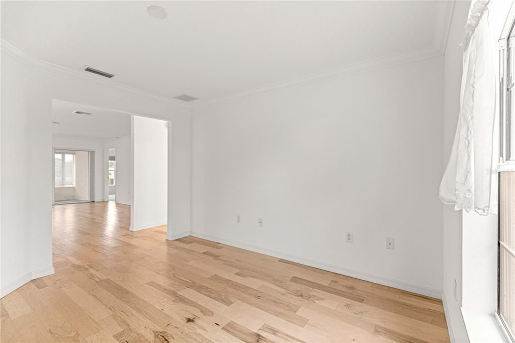 For Rent: $2,150 (2 beds, 2 baths, 1504 Square Feet)