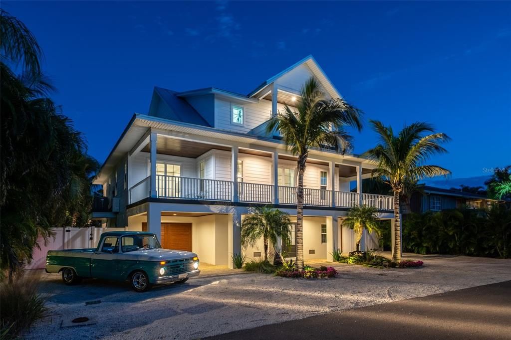 En Venta: $2,950,000 (3 camas, 3 baños, 2276 Pies cuadrados)