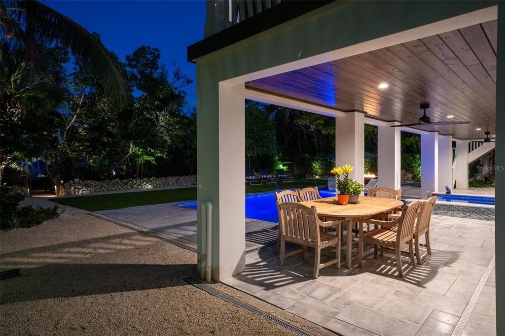 En Venta: $2,950,000 (3 camas, 3 baños, 2276 Pies cuadrados)