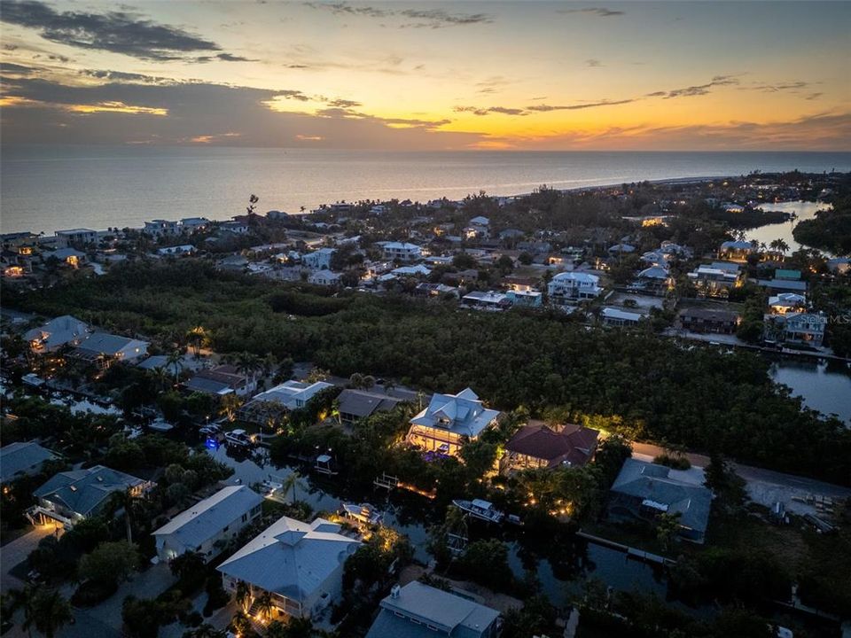 En Venta: $2,950,000 (3 camas, 3 baños, 2276 Pies cuadrados)