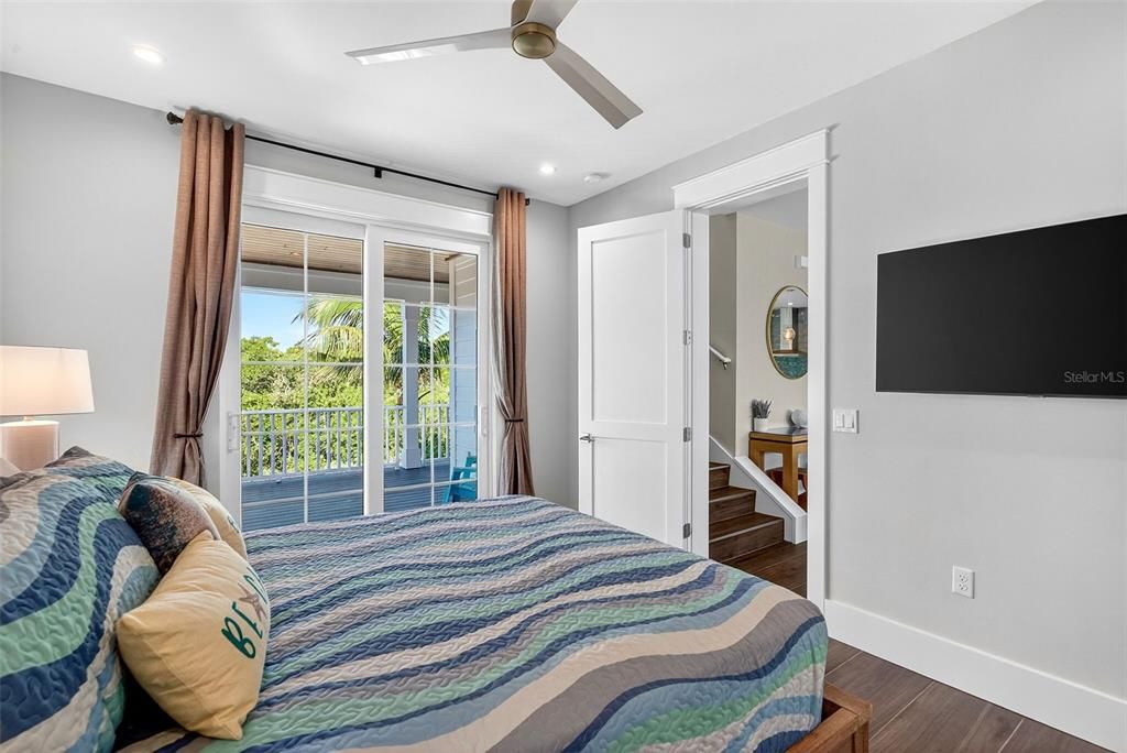 En Venta: $2,950,000 (3 camas, 3 baños, 2276 Pies cuadrados)