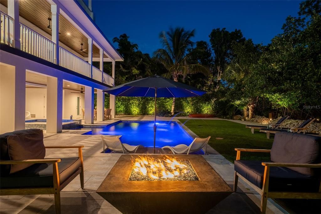 En Venta: $2,950,000 (3 camas, 3 baños, 2276 Pies cuadrados)