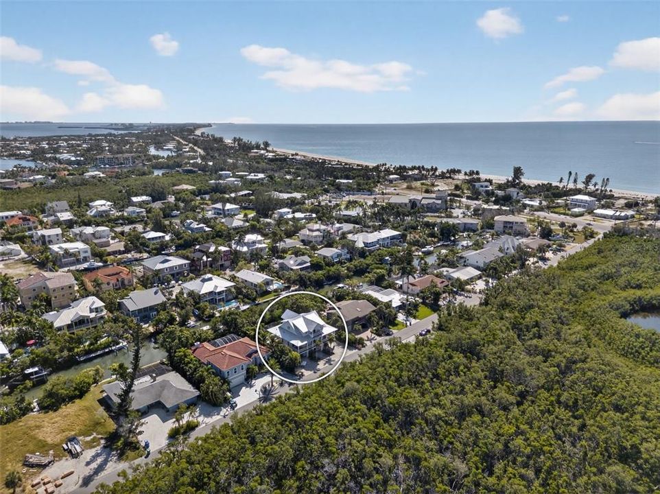 En Venta: $2,950,000 (3 camas, 3 baños, 2276 Pies cuadrados)