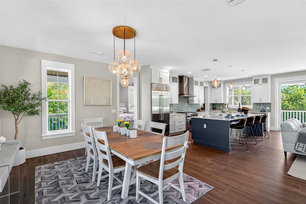 En Venta: $2,950,000 (3 camas, 3 baños, 2276 Pies cuadrados)