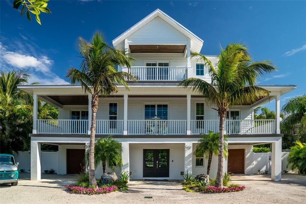 En Venta: $2,950,000 (3 camas, 3 baños, 2276 Pies cuadrados)