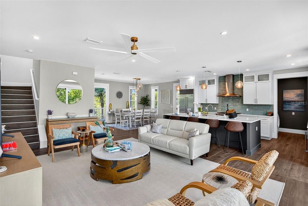 En Venta: $2,950,000 (3 camas, 3 baños, 2276 Pies cuadrados)