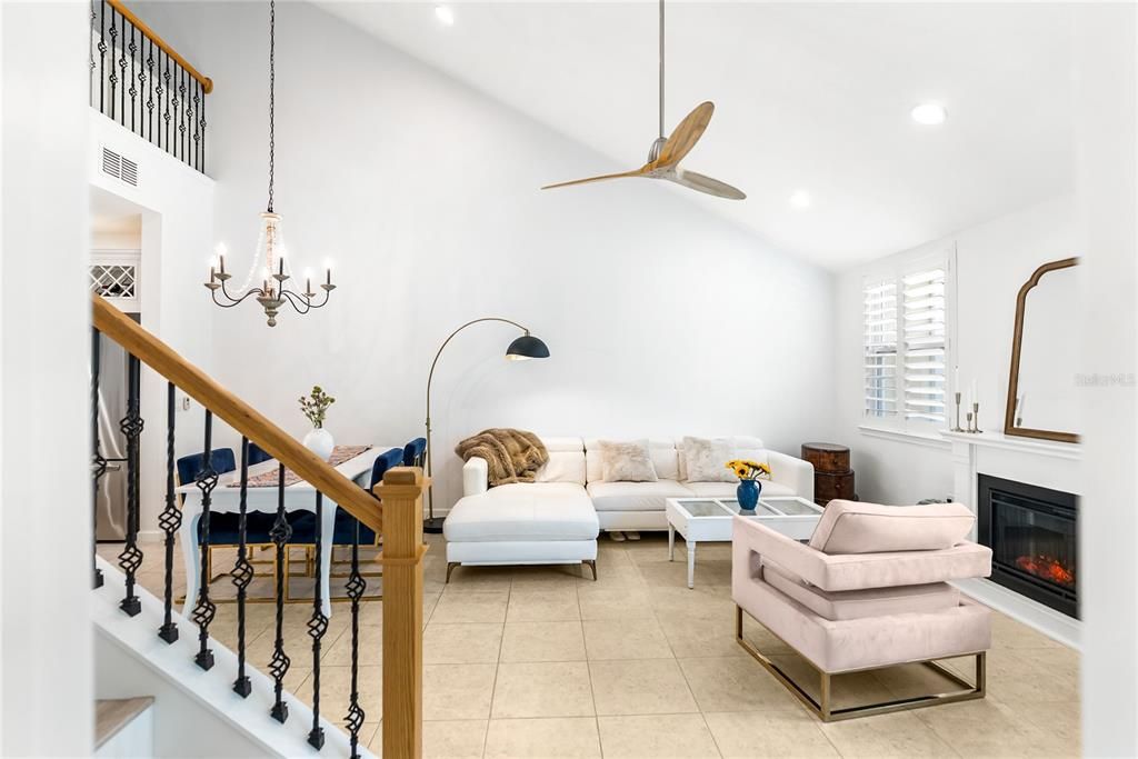 На продажу: $450,000 (3 спален, 3 ванн, 1758 Квадратных фут)