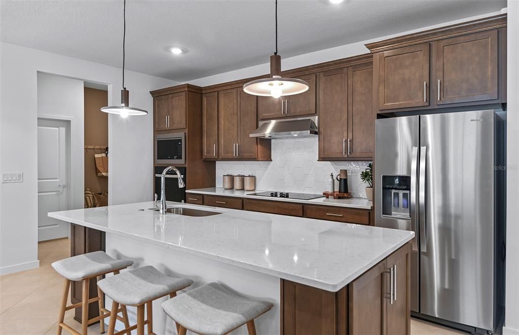 Active With Contract: $448,400 (3 beds, 2 baths, 2223 Square Feet)