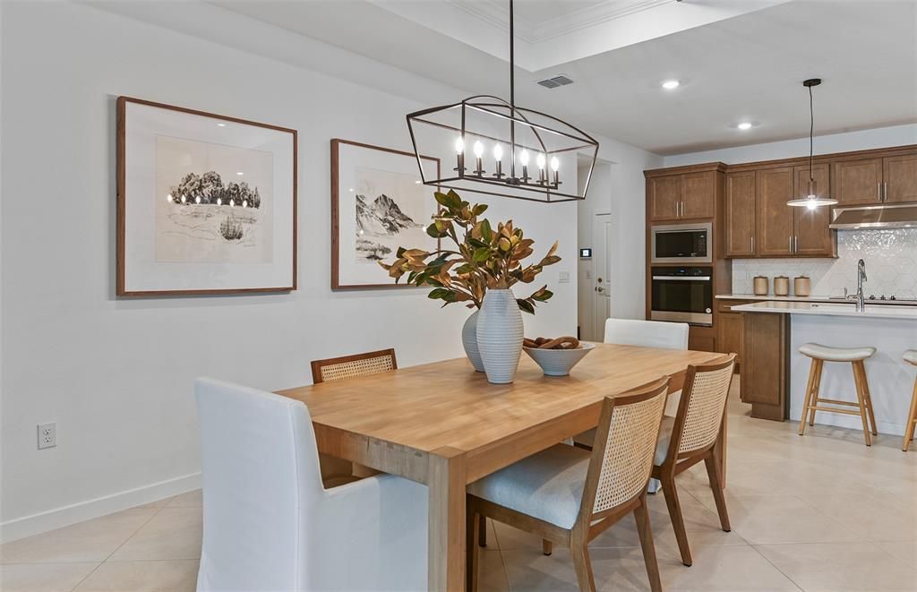 Active With Contract: $448,400 (3 beds, 2 baths, 2223 Square Feet)