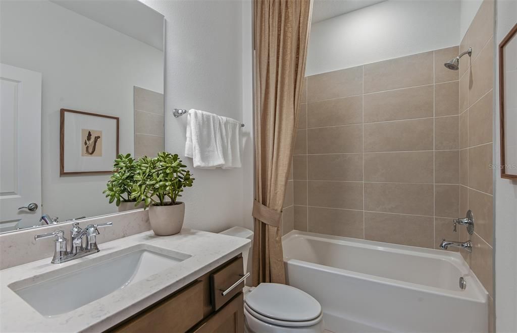 Active With Contract: $448,400 (3 beds, 2 baths, 2223 Square Feet)