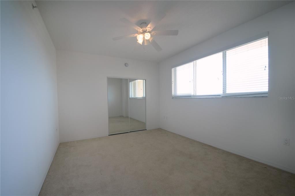 For Sale: $390,000 (2 beds, 2 baths, 1600 Square Feet)