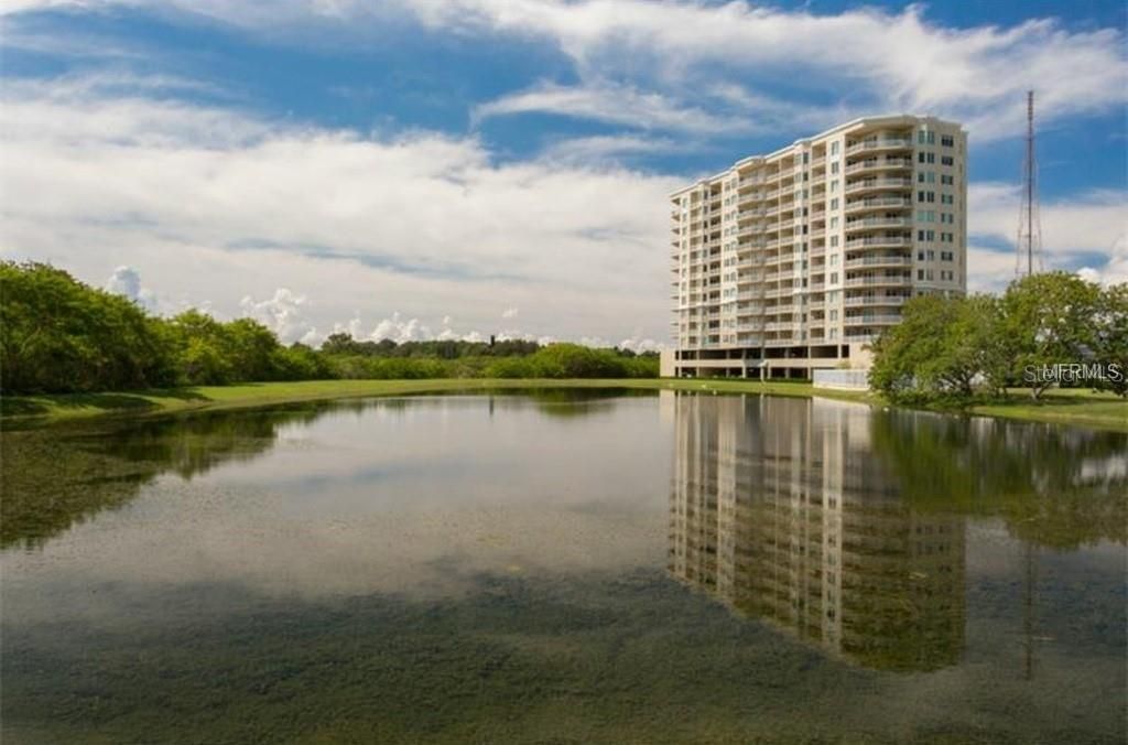 For Sale: $390,000 (2 beds, 2 baths, 1600 Square Feet)