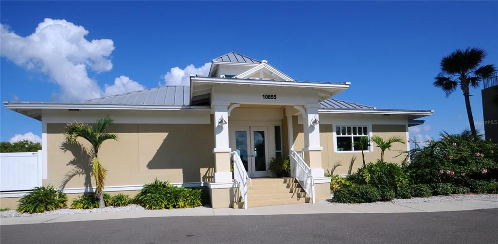 For Sale: $390,000 (2 beds, 2 baths, 1600 Square Feet)