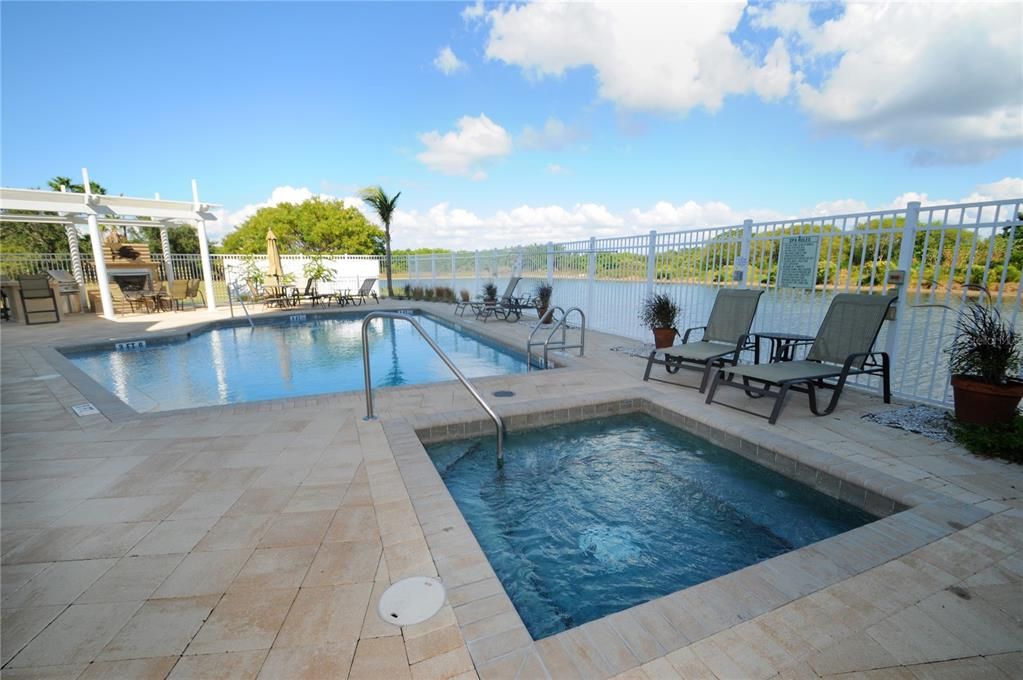 For Sale: $390,000 (2 beds, 2 baths, 1600 Square Feet)