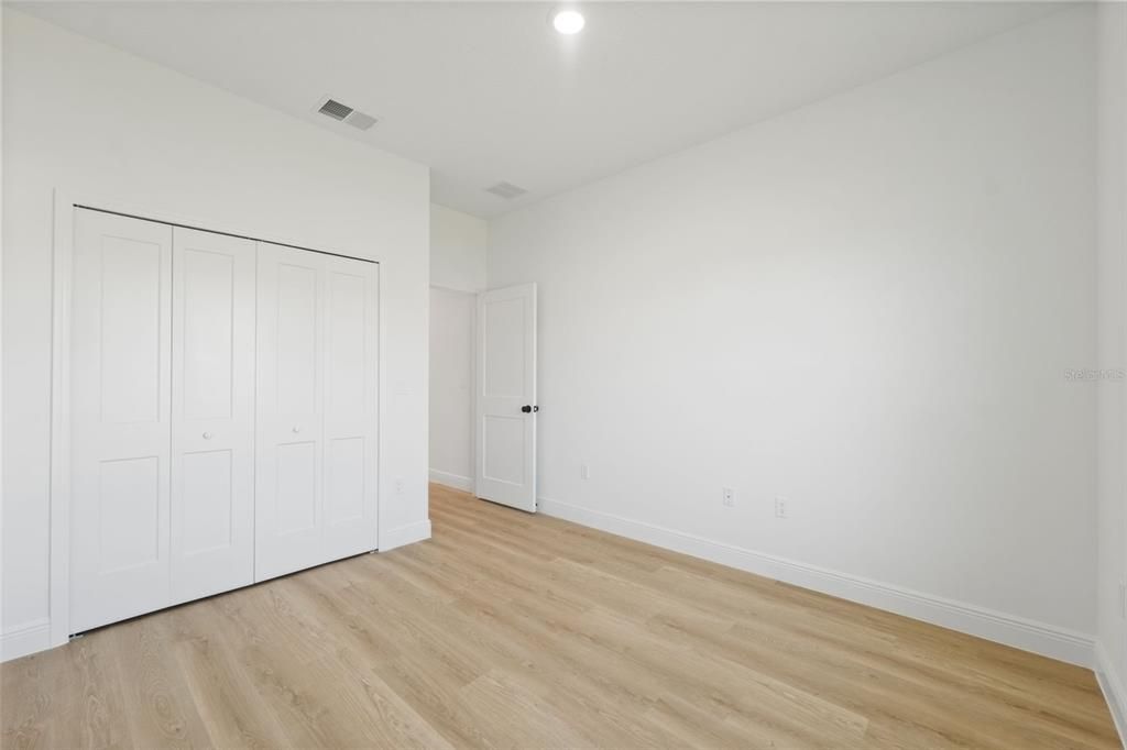 For Sale: $299,000 (4 beds, 2 baths, 1751 Square Feet)