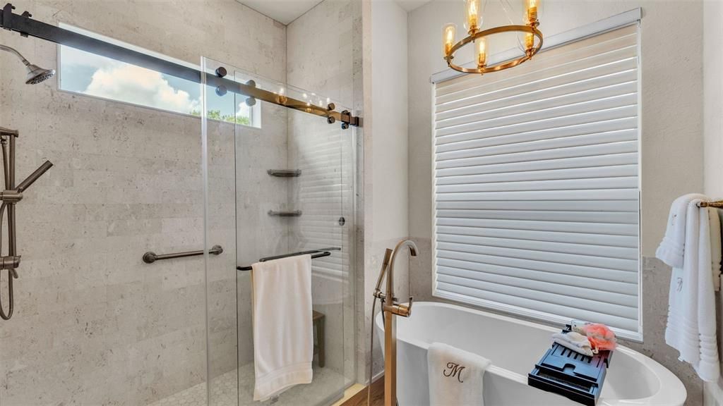 На продажу: $899,900 (3 спален, 2 ванн, 2271 Квадратных фут)