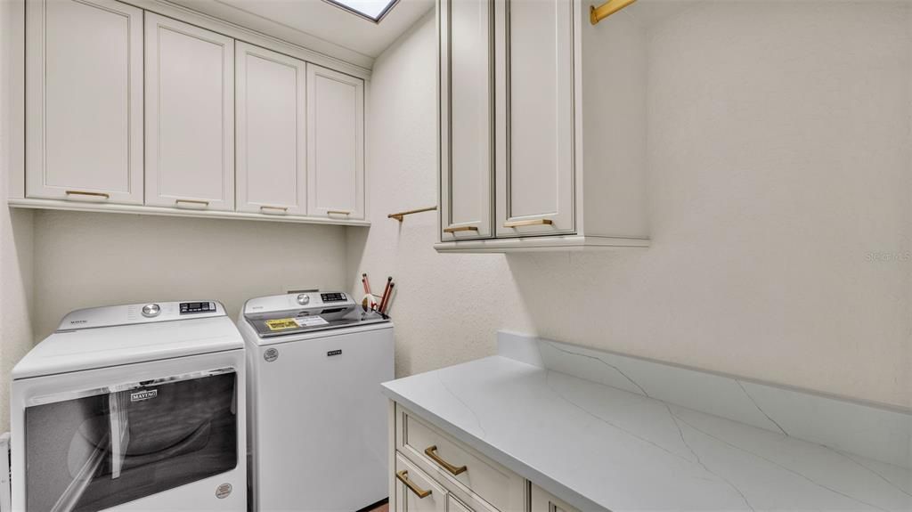 На продажу: $899,900 (3 спален, 2 ванн, 2271 Квадратных фут)