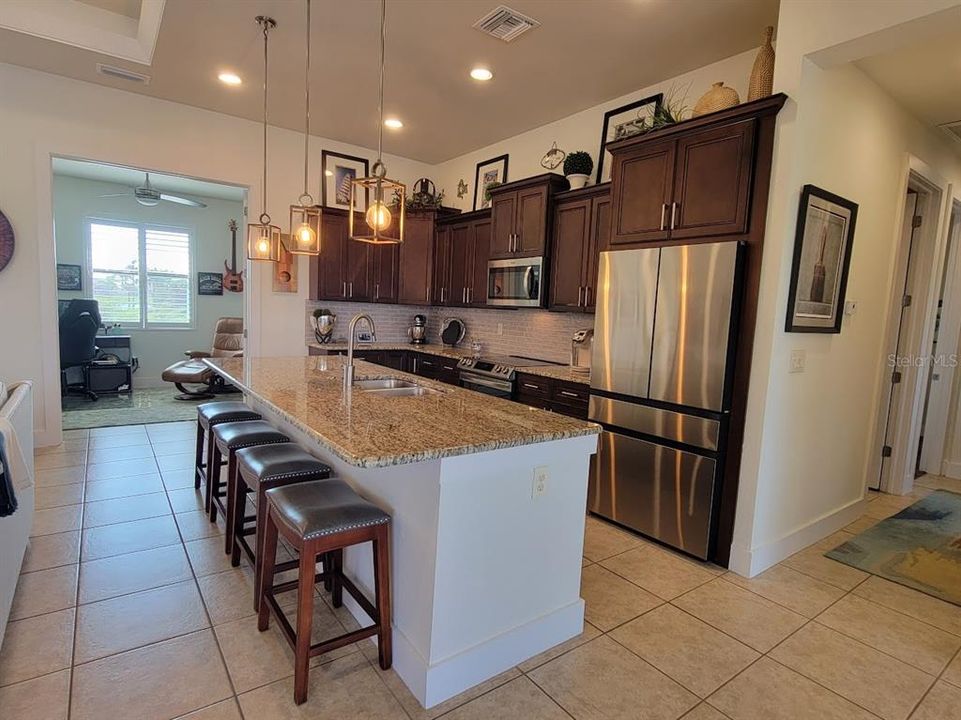 For Sale: $599,000 (3 beds, 2 baths, 1813 Square Feet)