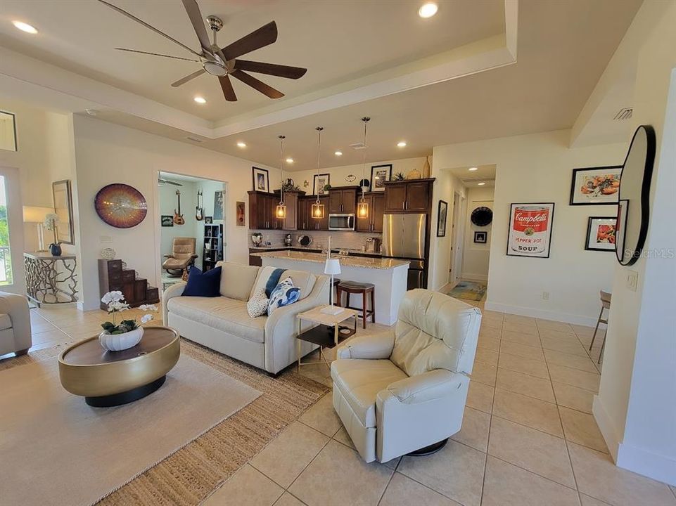 For Sale: $599,000 (3 beds, 2 baths, 1813 Square Feet)