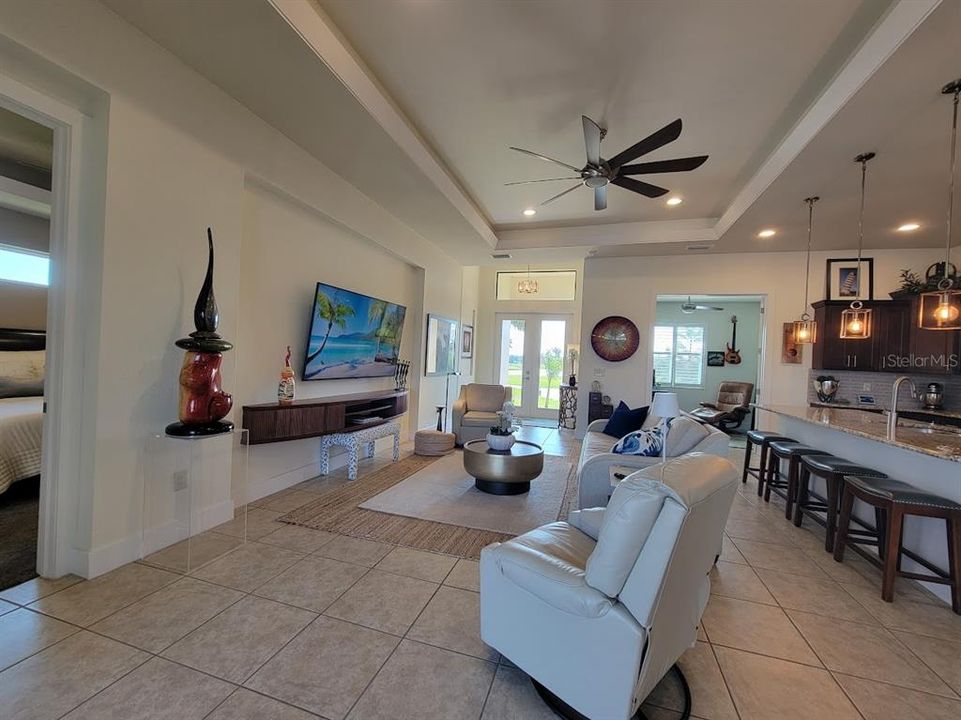 For Sale: $599,000 (3 beds, 2 baths, 1813 Square Feet)