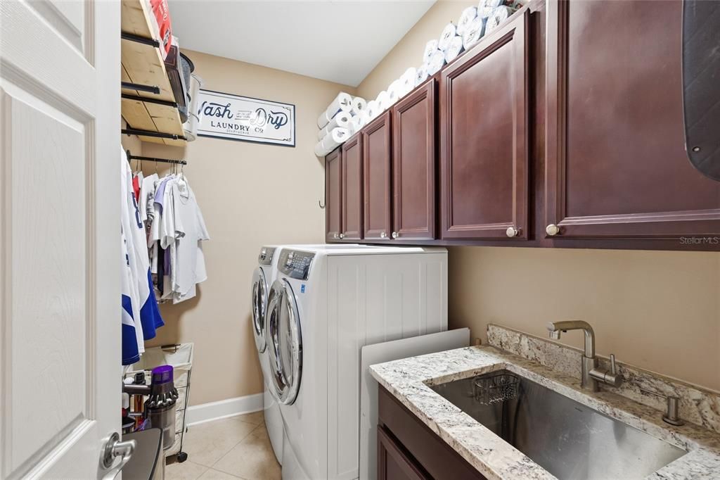 待售: $499,000 (3 贝兹, 2 浴室, 1852 平方英尺)