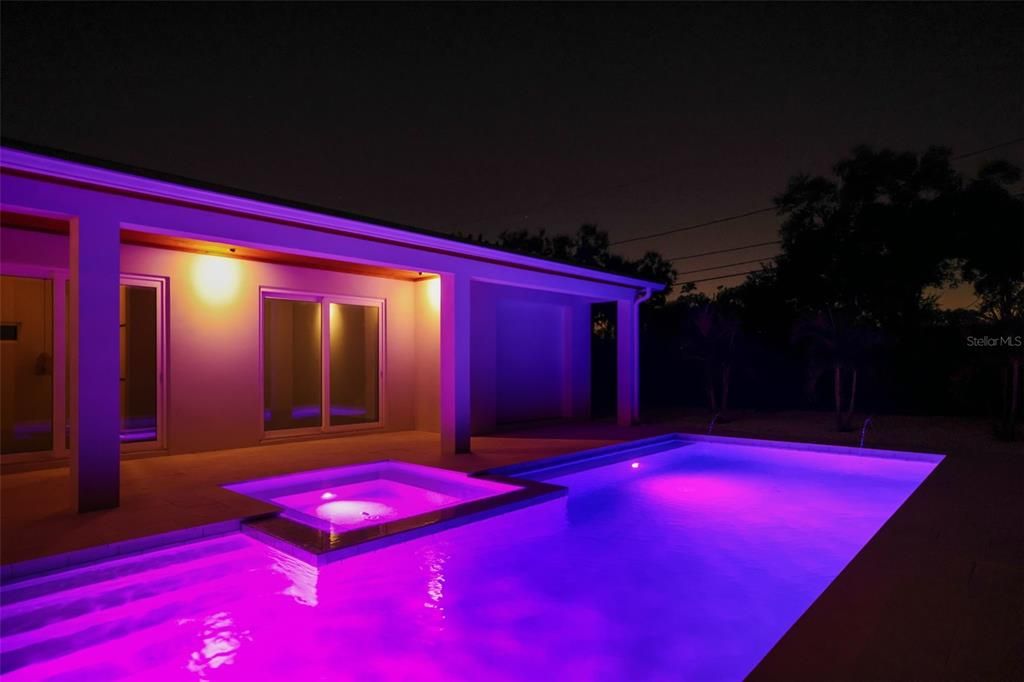 待售: $1,175,000 (4 贝兹, 2 浴室, 2432 平方英尺)